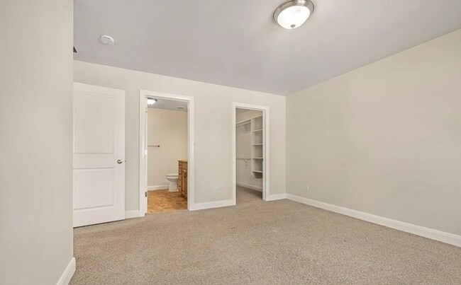 Building Photo - *$200 OFF FIRST MONTH RENT! | BEAUTIFUL 3 bed, 2 bath home in the desirable Summerfield Subdivision