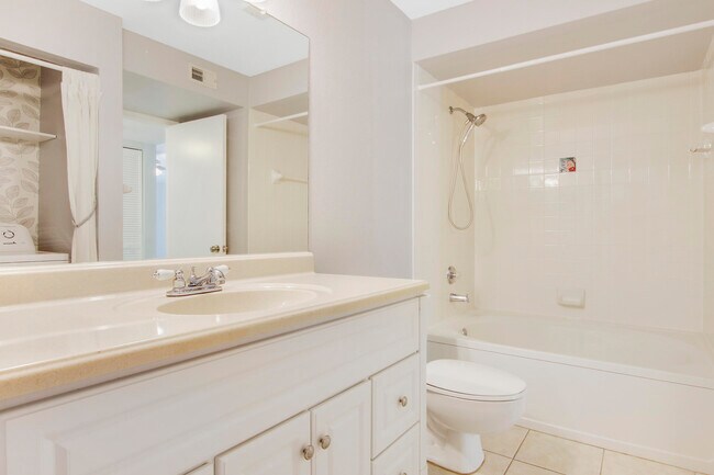 Building Photo - 1780 Palm Cove Blvd