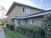 Building Photo - 1350 Ruby Ct