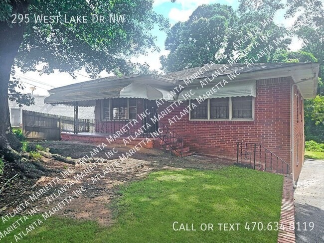 Primary Photo - 295 W Lake Dr NW