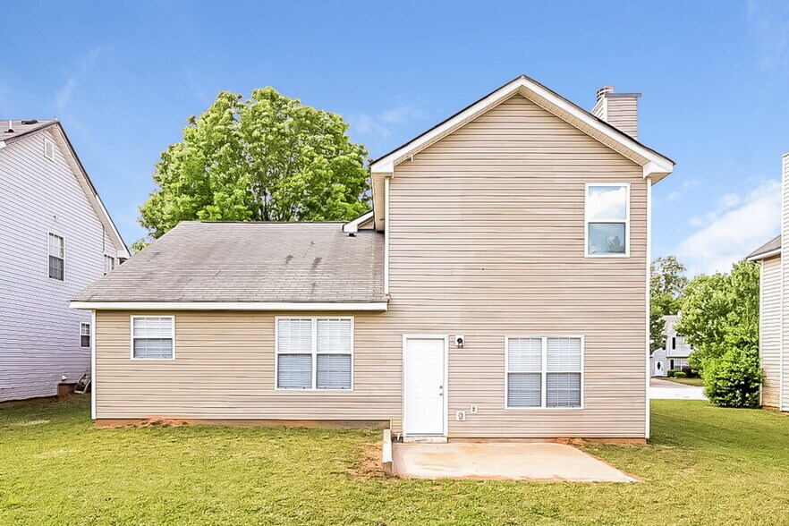 Building Photo - 1150 Ivey Ln
