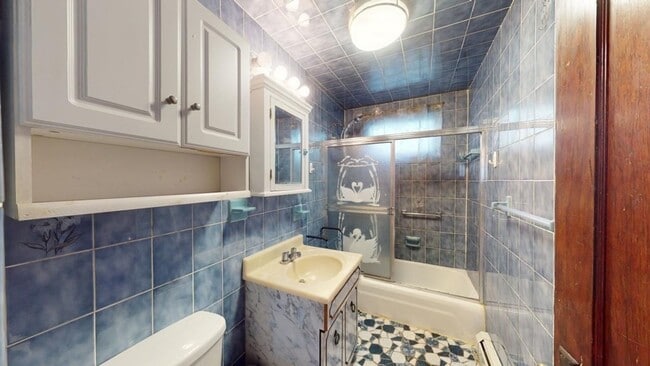 Building Photo - 139 Hillsdale Rd