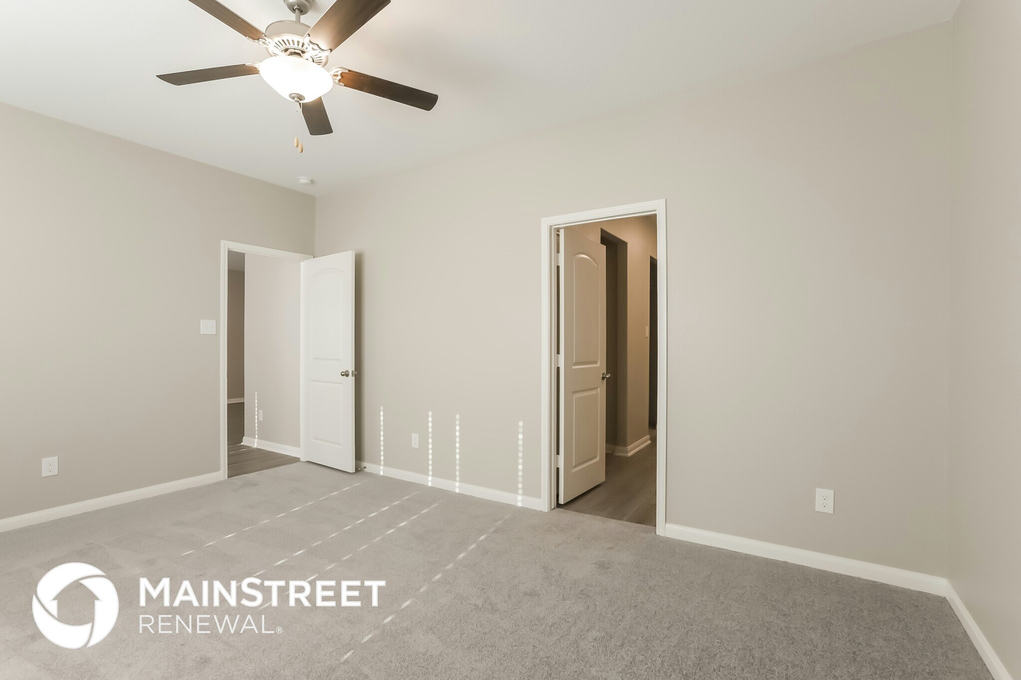 Building Photo - 23018 Bellini Dr