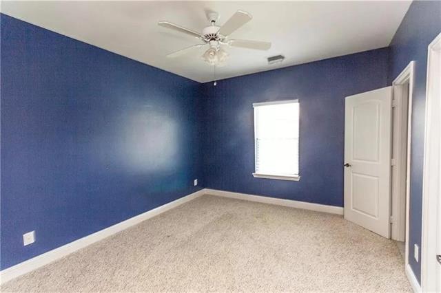 Building Photo - 2600 Almanzor Avenue