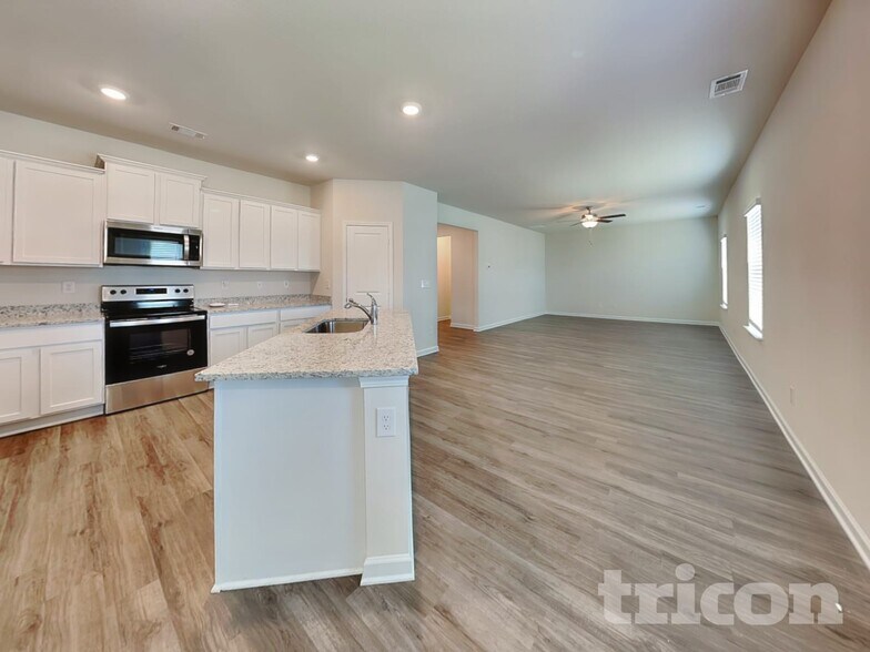 Building Photo - 1250 Fendt Dr