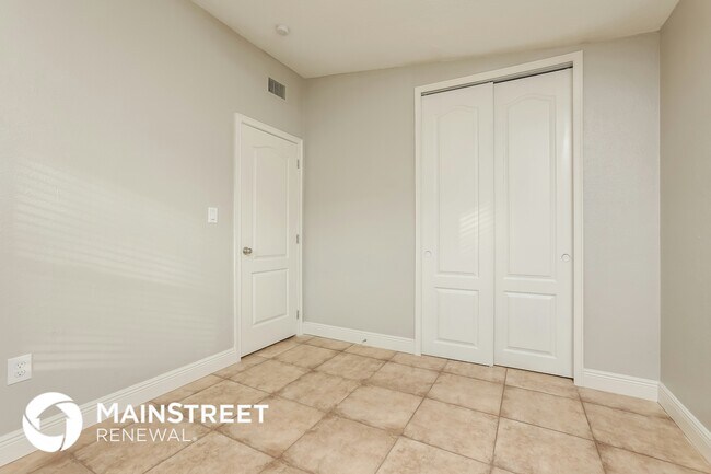 Building Photo - 5272 Vance Ave