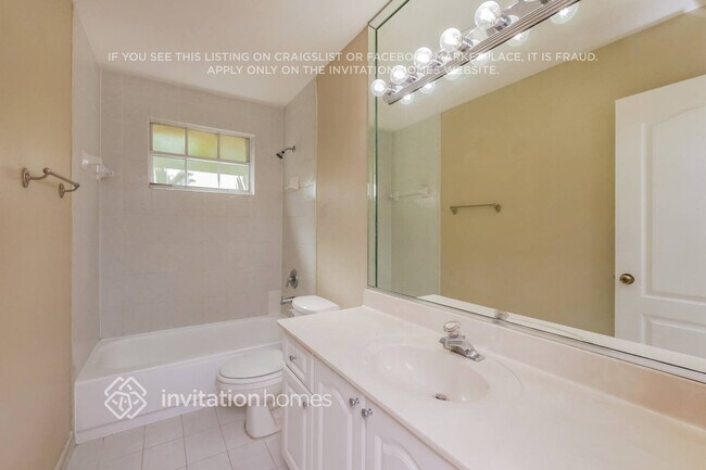 Building Photo - 14336 NW 88th Ave