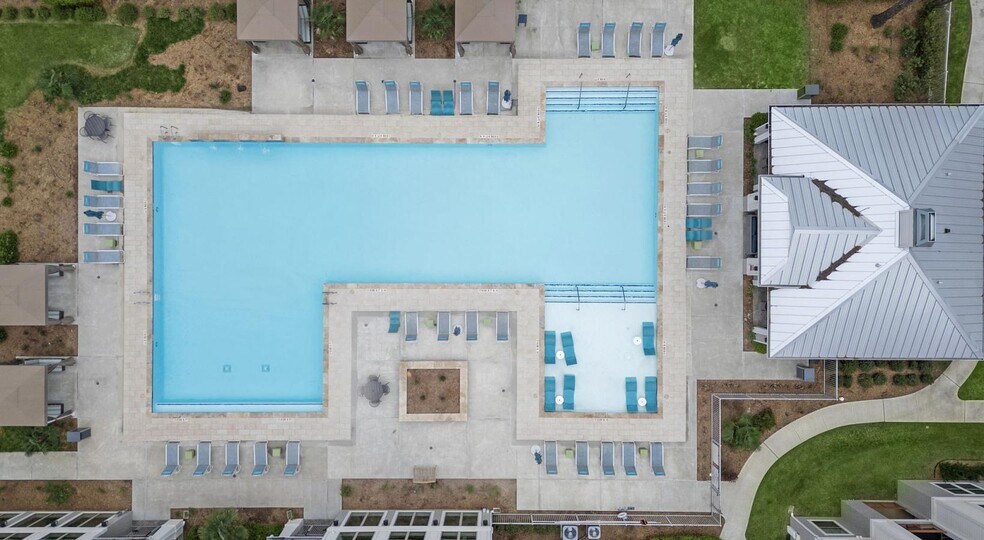 Building Photo - 23223 Gosling Rd