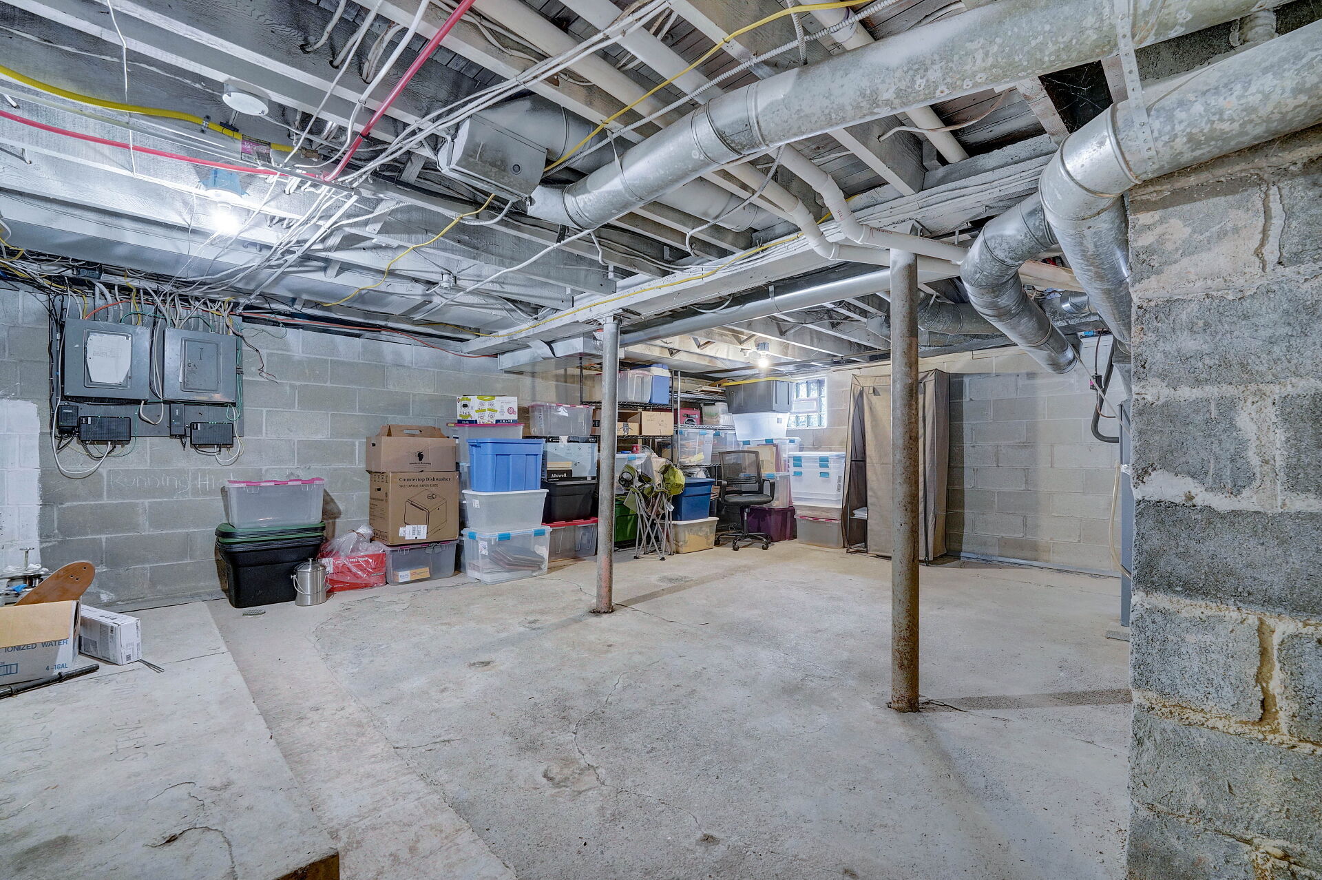 Building Photo - 45 Fairchild Pl