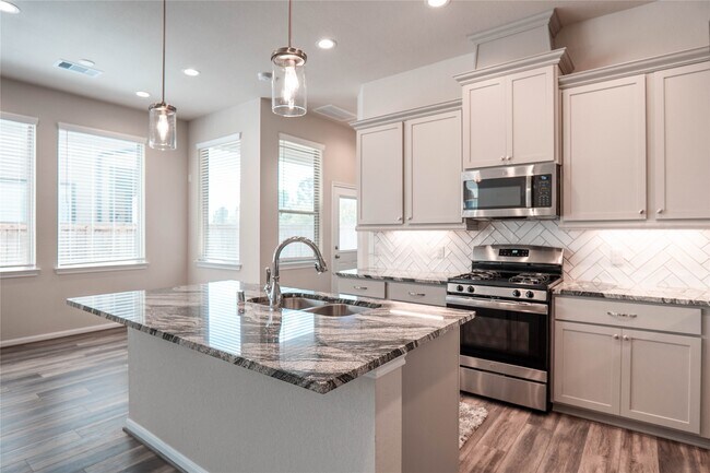 Building Photo - 16119 Northern Cardinal Ln