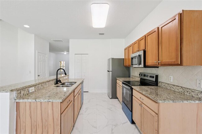 Building Photo - 9225 Stone River Pl