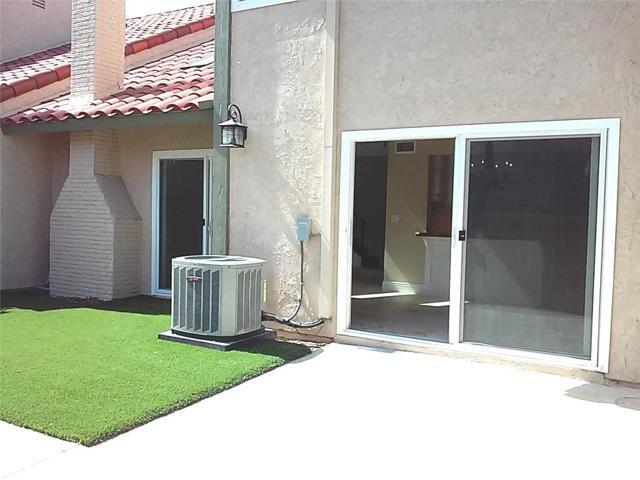 Building Photo - 608 Amber Dr