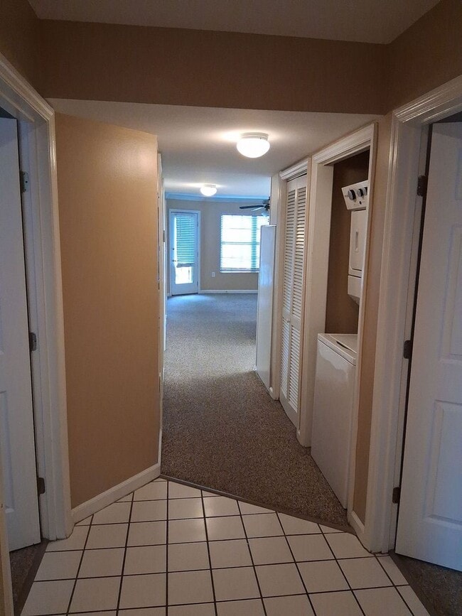 Building Photo - 3bed/2bath available August 01st!  $3000 Monthly Rent includes TWO assigned parking spaces