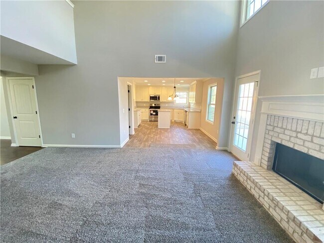Building Photo - 1757 Miller Springs Dr