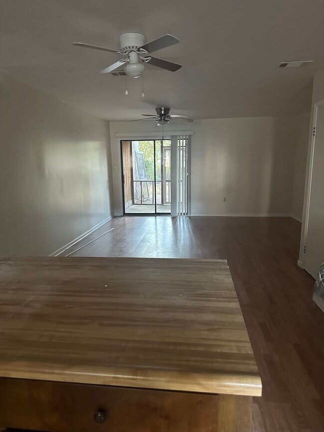 Building Photo - Coming Soon!