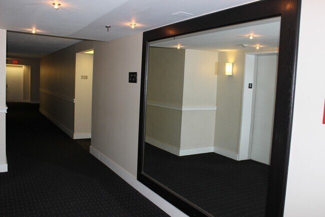 Building Photo - 15 N Beacon St