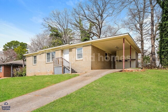 Building Photo - Just Renovated 3-Bed Brick Ranch - Ready for Move-In!