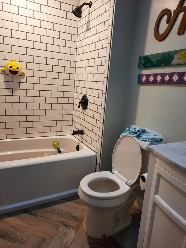 Building Photo - $2,500 - 4 Bedroom, 2 Bathroom Unfurnished Home in the Balsam Community