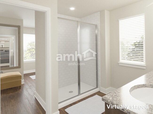 Building Photo - 308 Elmhurst Dr