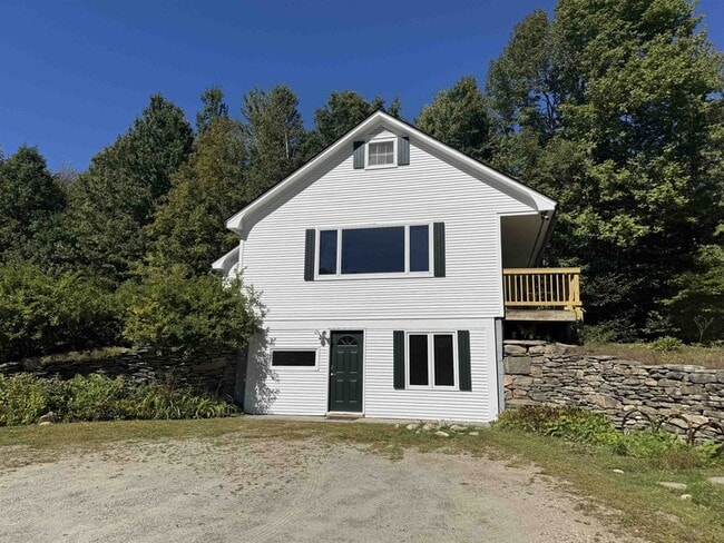 Building Photo - 473 Hapgood Pond Rd
