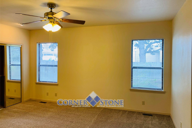Building Photo - Boise Home with 2 Master Bedrooms!