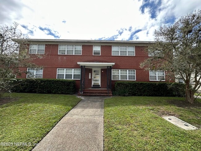 Building Photo - 3136 Belden St