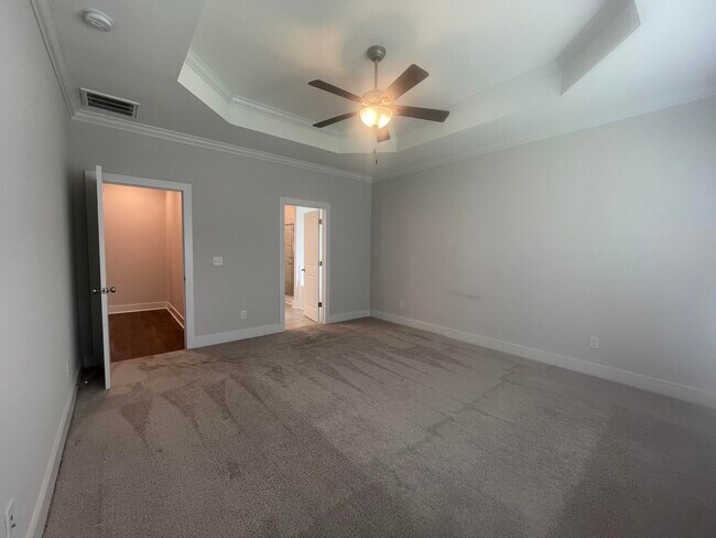 Building Photo - 2342 Laurens St