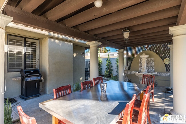 Building Photo - 77321 Sioux Dr