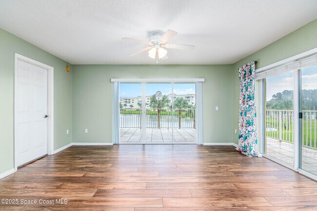 Building Photo - 8921 Lake Dr