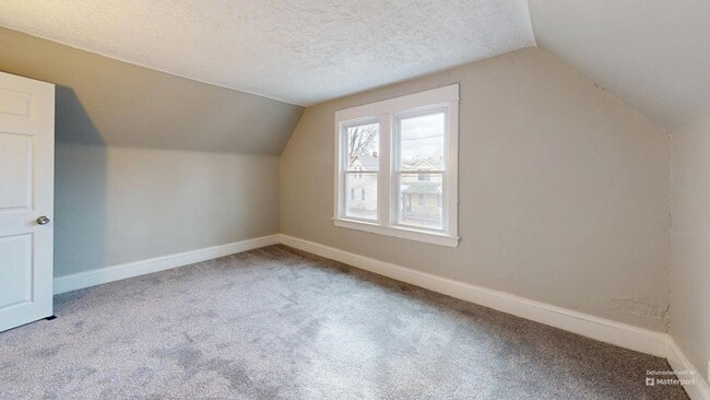 Building Photo - Stockyards Area - 2 Bedrooms - Single Fami...