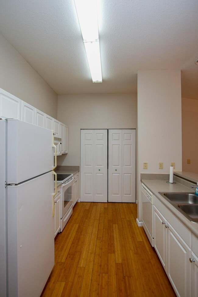 Building Photo - 29207 Harbour Vista Cir