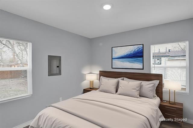 Building Photo - 219 Loma Dr