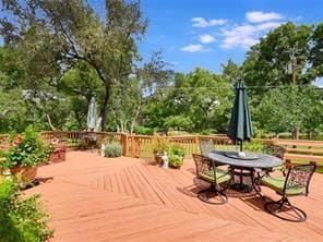 Building Photo - 1817 Possum Trot St