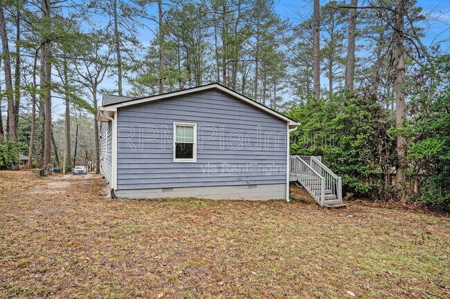 Building Photo - 1788 Dodson Dr SW