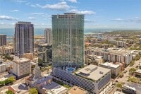 Building Photo - 400 Central Ave