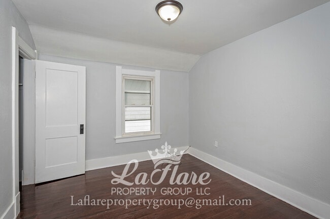 Building Photo - 3508 Willys Pkwy