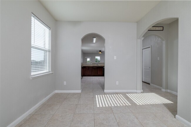 Building Photo - 6201 Verdon Gorge Dr