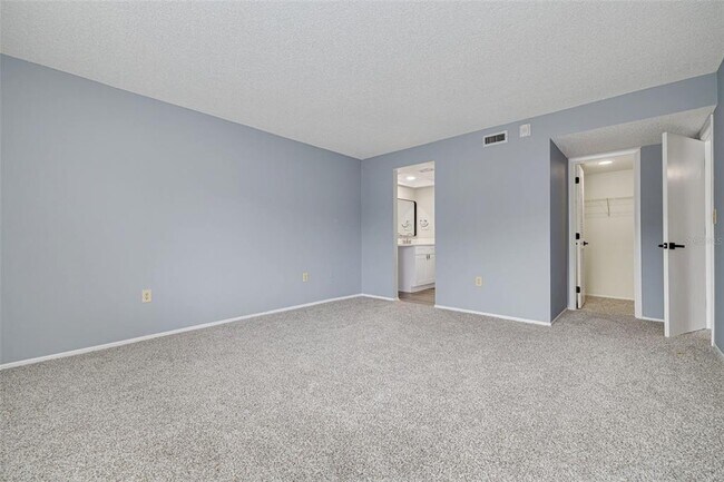 Building Photo - 218 Caryl Way