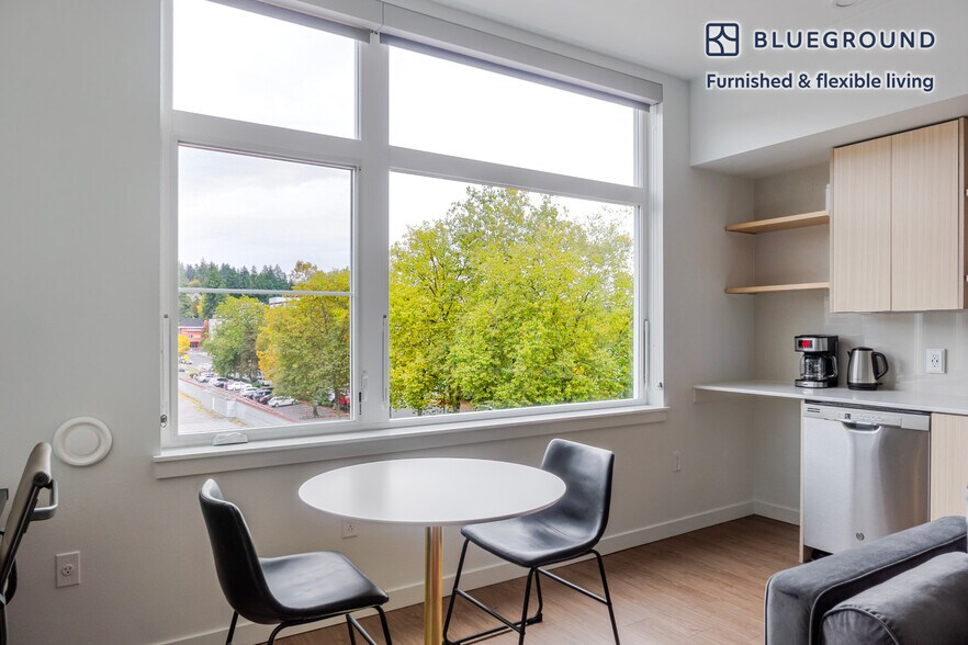 Building Photo - 8709 161st Avenue Northeast