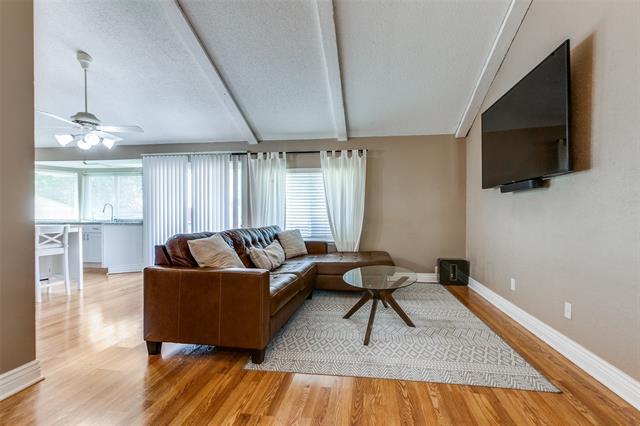 Building Photo - 2122 Sunrise Trail