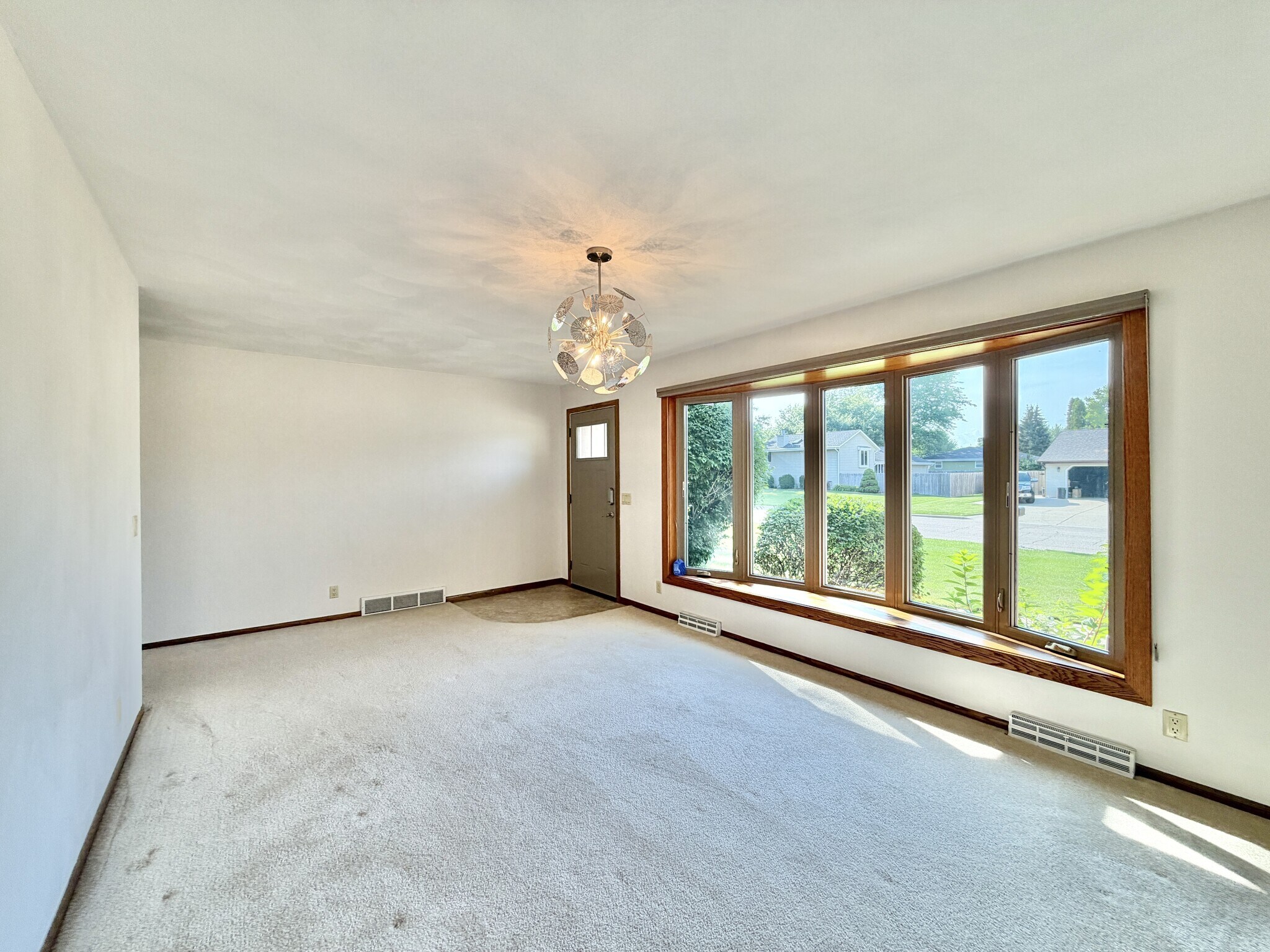 Building Photo - 4012 Oldwyck Dr
