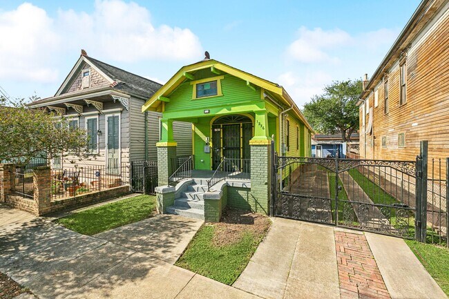 Primary Photo - Updated Bywater 3-Bedroom Cottage on Alvar Street
