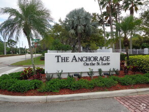 Building Photo - 2518 SE Anchorage Cove