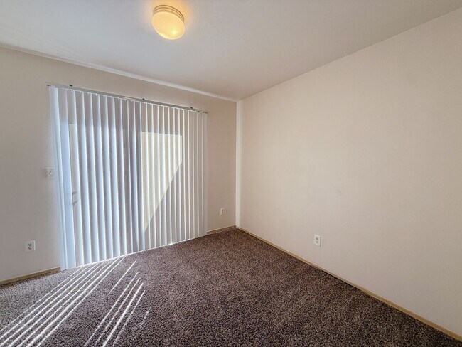 Building Photo - 1842/1844 Valencia St