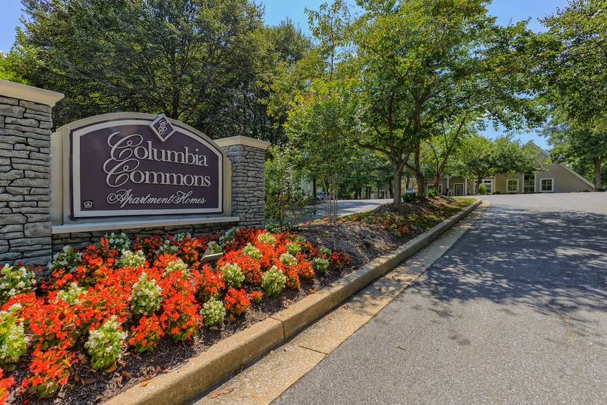 Primary Photo - Columbia Commons
