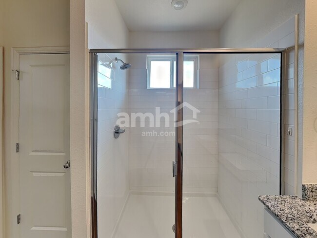 Building Photo - 180 Pebble Creek Run