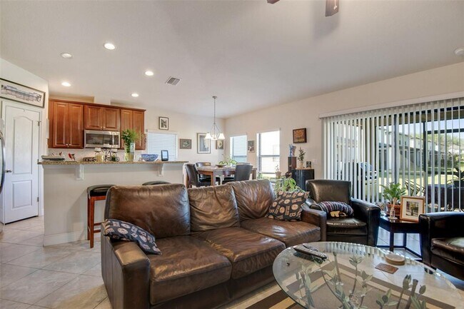 Building Photo - 11020 Tahiti Isle Ln
