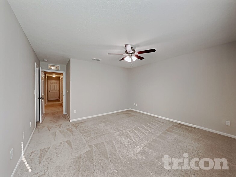 Building Photo - 1354 Sarahs Landing Dr