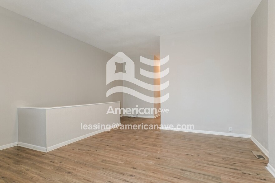 Building Photo - 4610 Alaska Ave