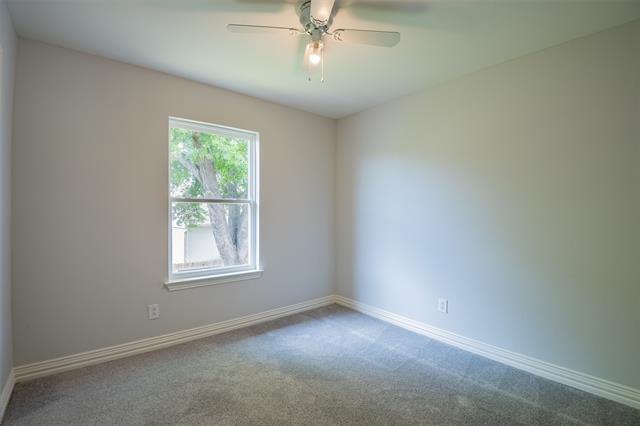 Building Photo - 2318 Bennington Dr